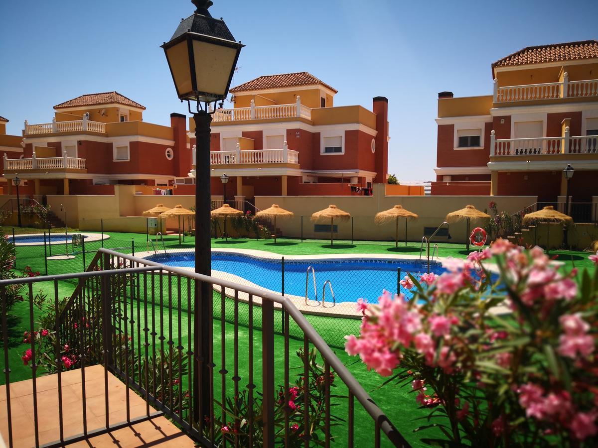 Apartamentos Playamar Roquetas de Mar Esterno foto