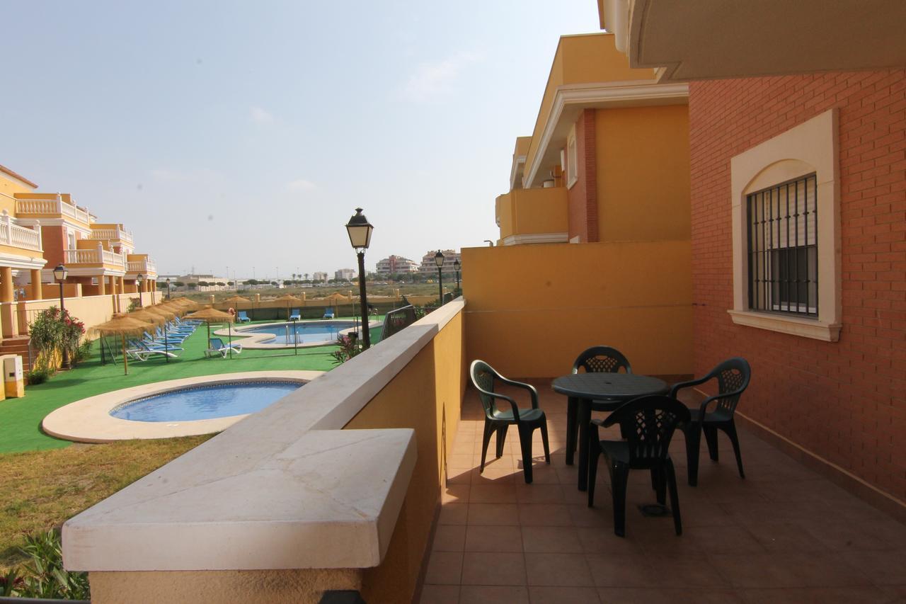 Apartamentos Playamar Roquetas de Mar Esterno foto