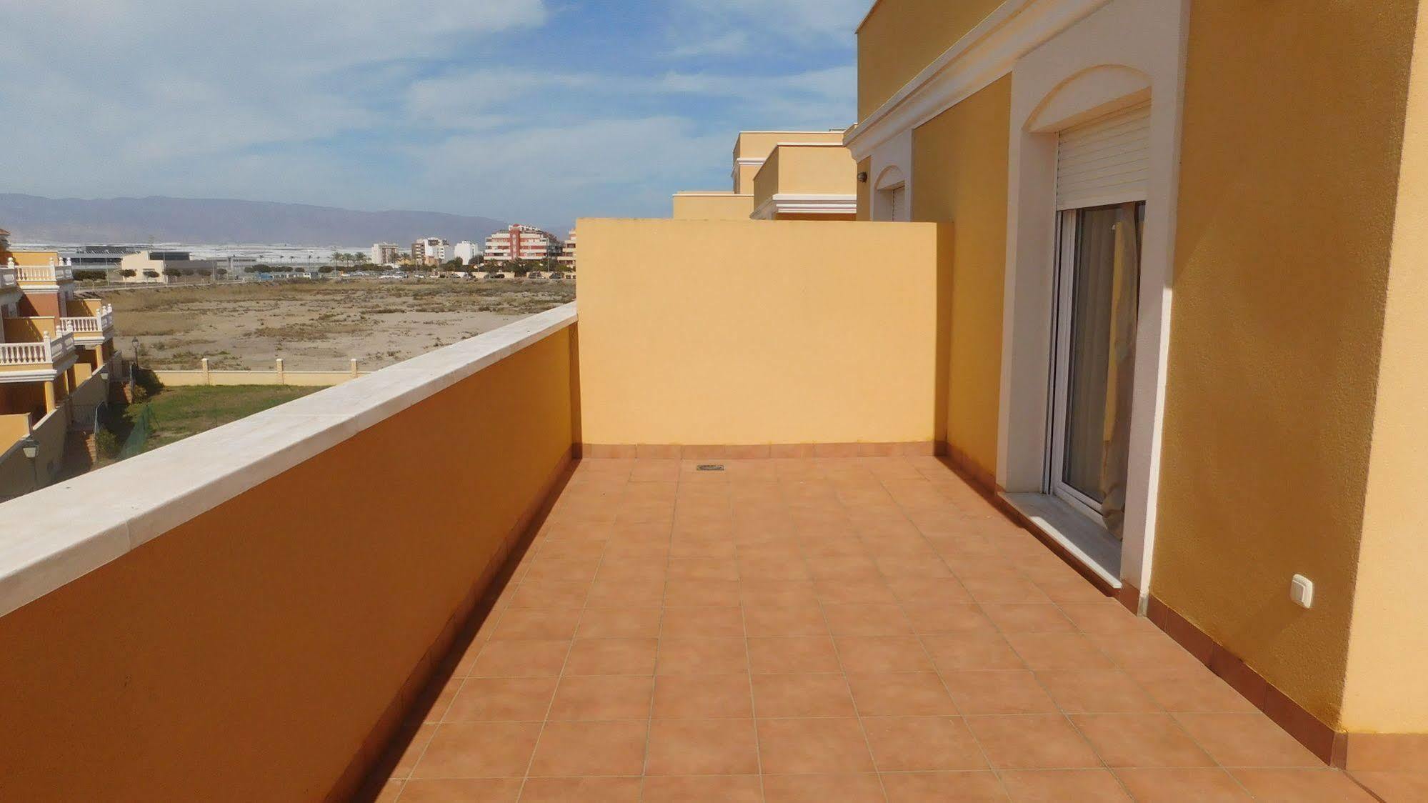 Apartamentos Playamar Roquetas de Mar Esterno foto